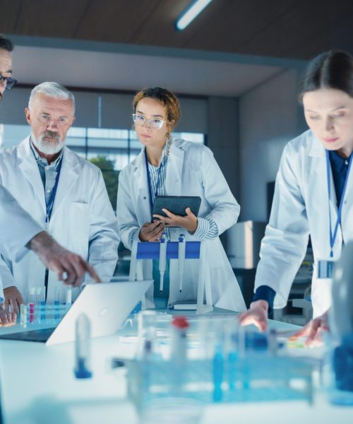 Modern,Medicine,Research,Laboratory:,Diverse,Team,Of,Smart,Young,Scientists